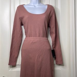 Sale! 🔥 🔥 NWT! Eloquii Ribbed Skirt Size 14/16